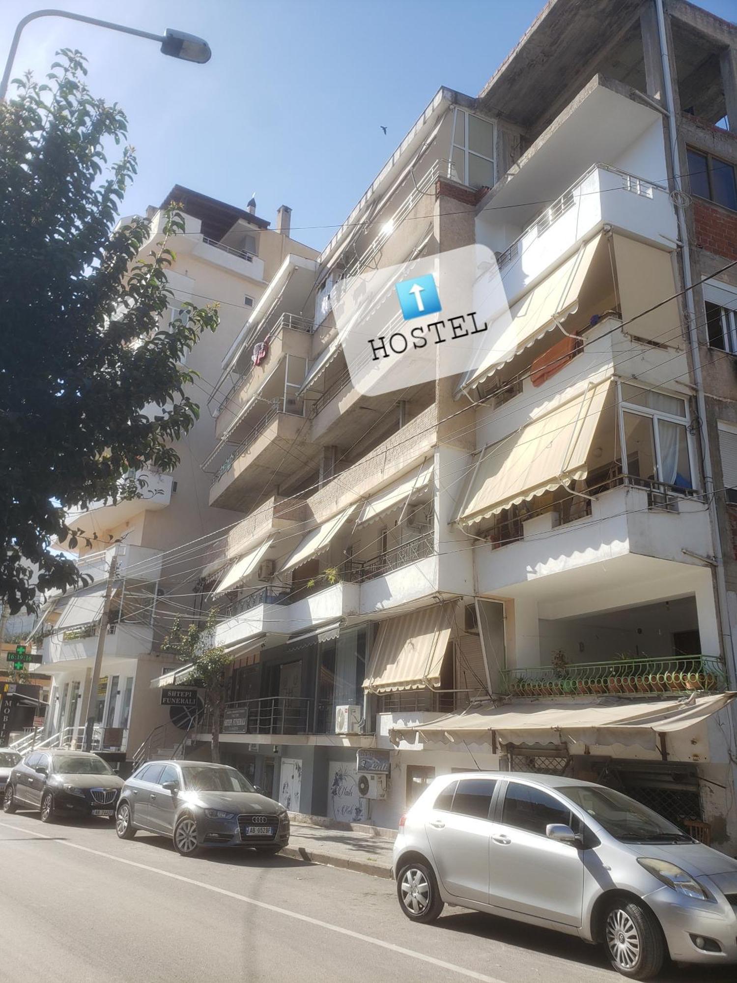 Mona'S Hostel Sarande Exterior photo
