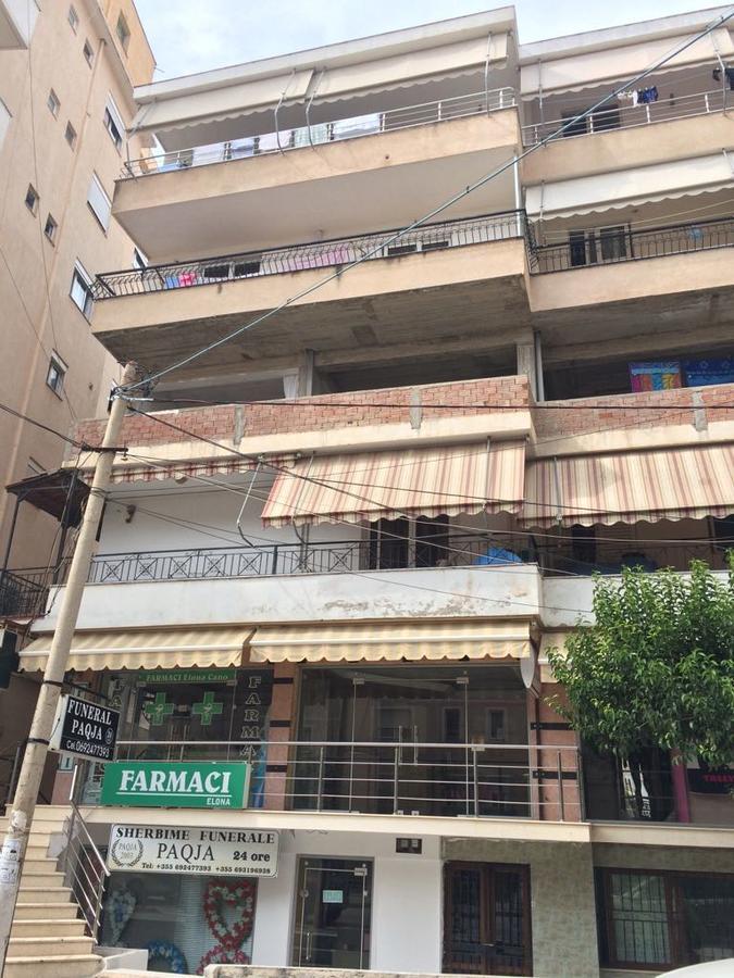 Mona'S Hostel Sarande Exterior photo